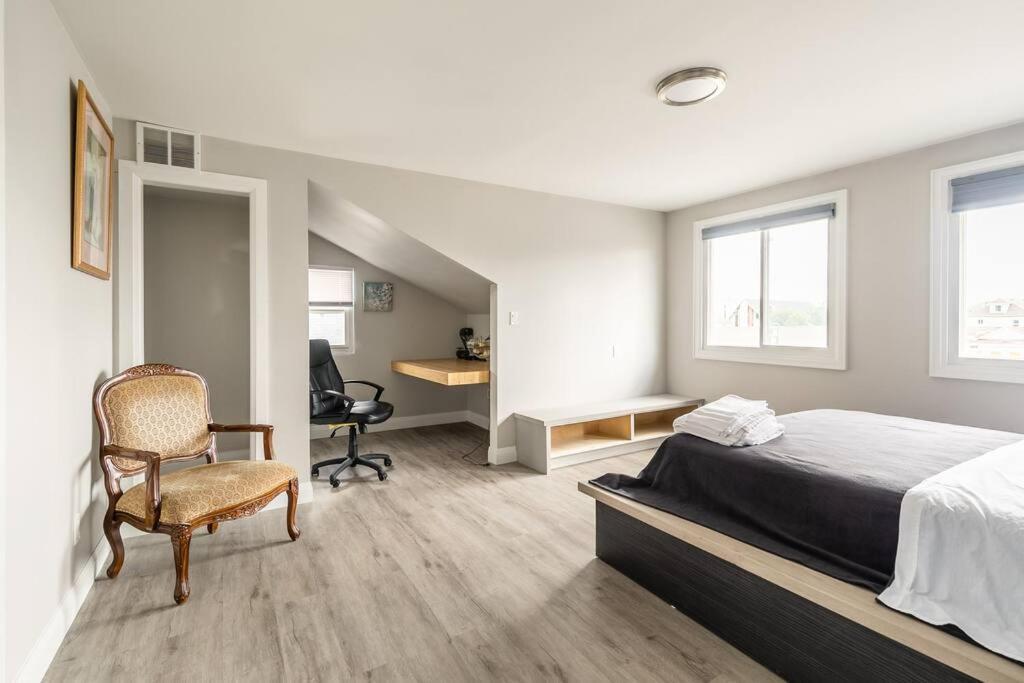 Modern House Newly Furnished 3 Mins Drive To Fall Niagara Falls Exterior foto